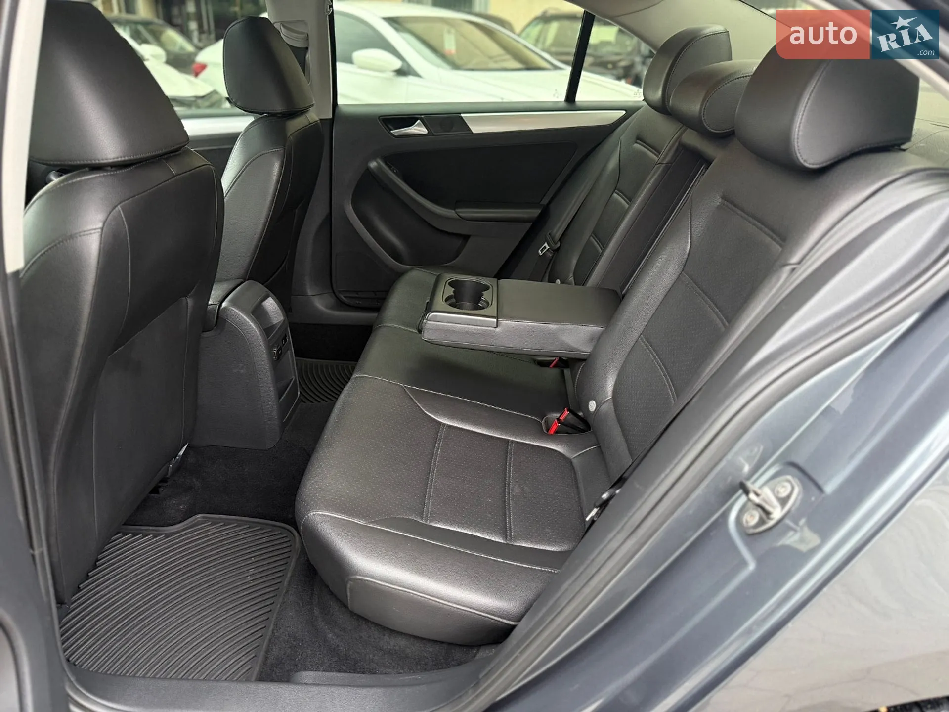2013 Volkswagen Jetta - мініатюра 35