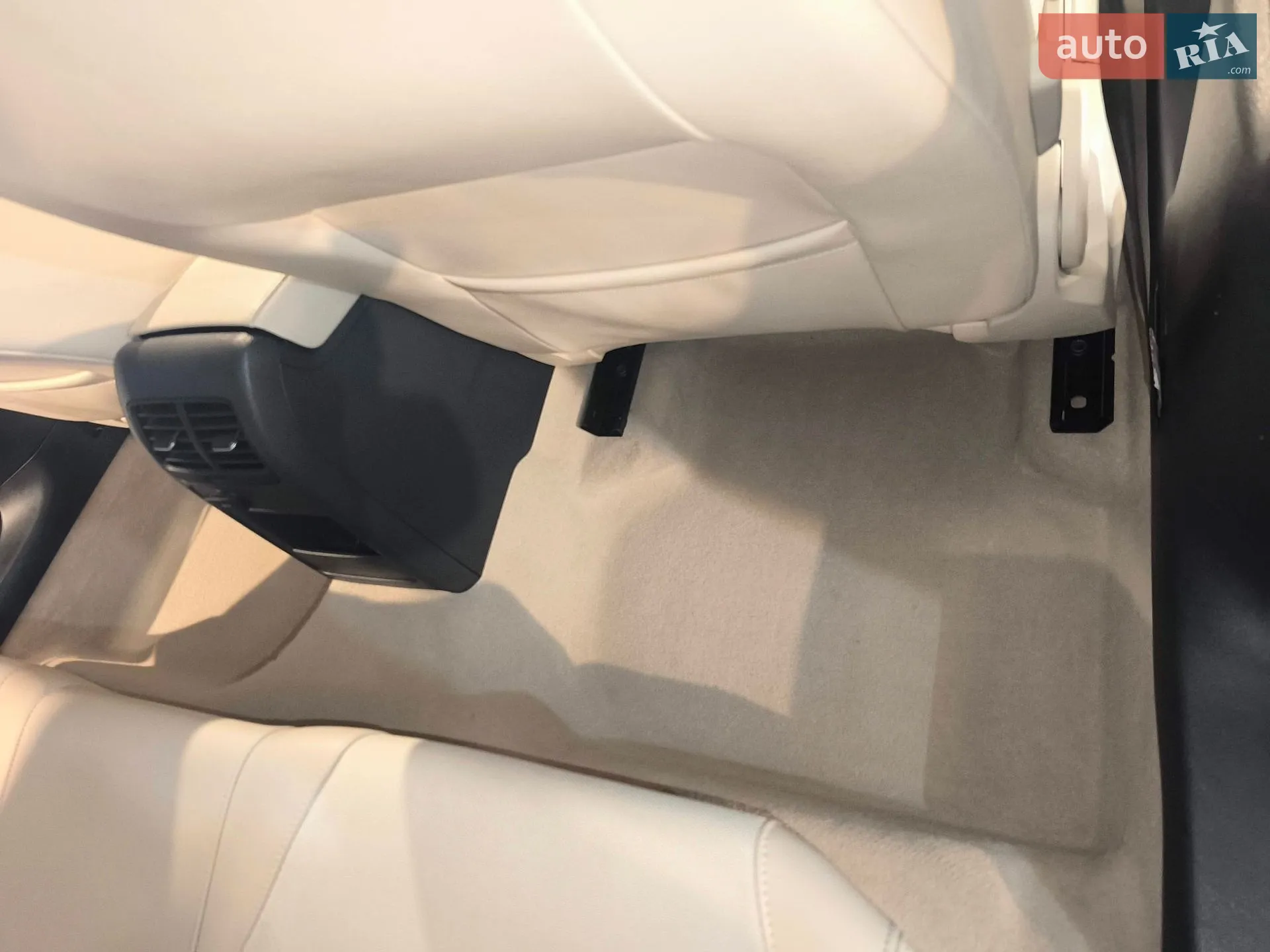 2016 Volkswagen Jetta - мініатюра 31