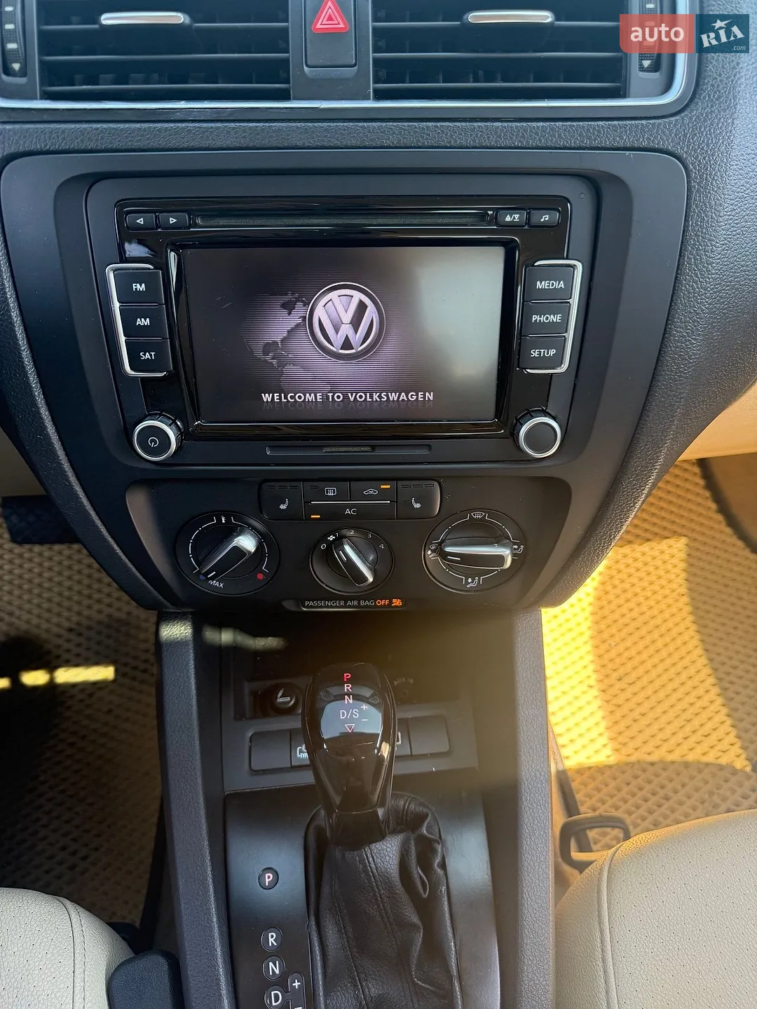 2012 Volkswagen Jetta - мініатюра 44