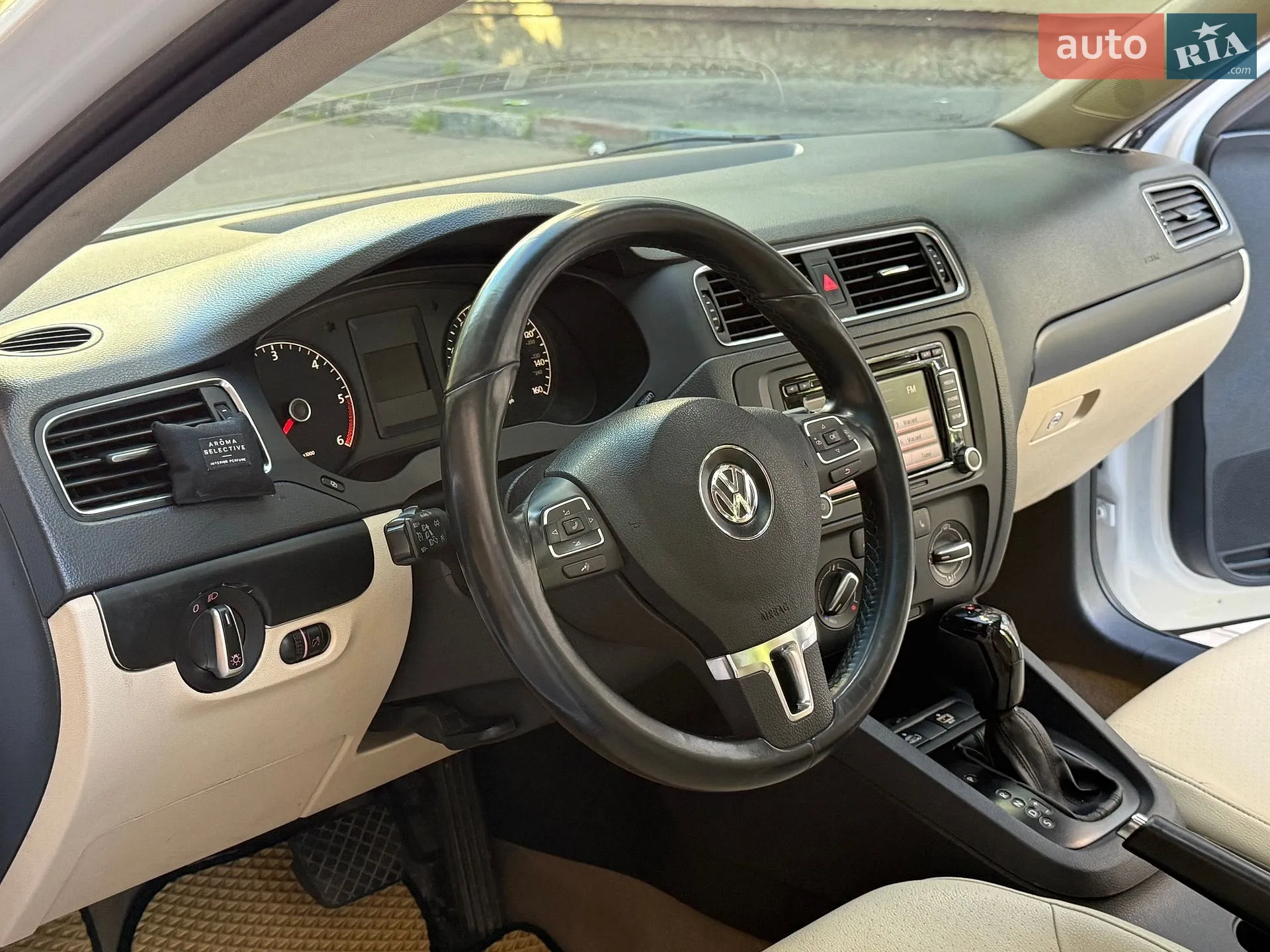 2012 Volkswagen Jetta - мініатюра 36