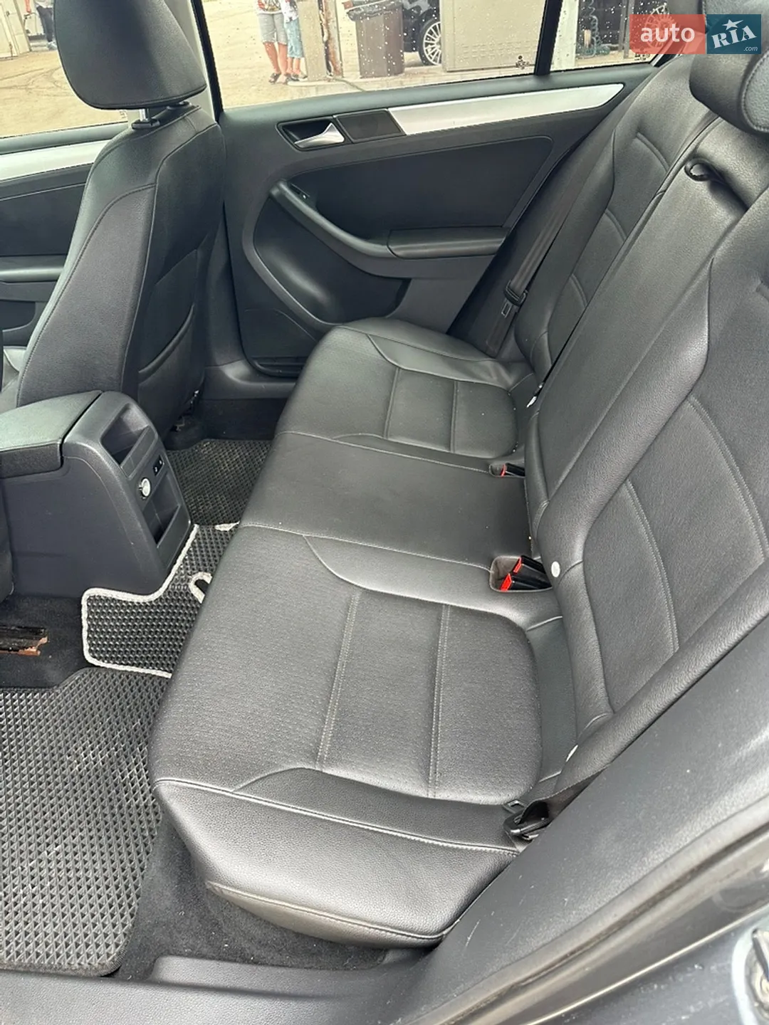 2010 Volkswagen Jetta - мініатюра 10