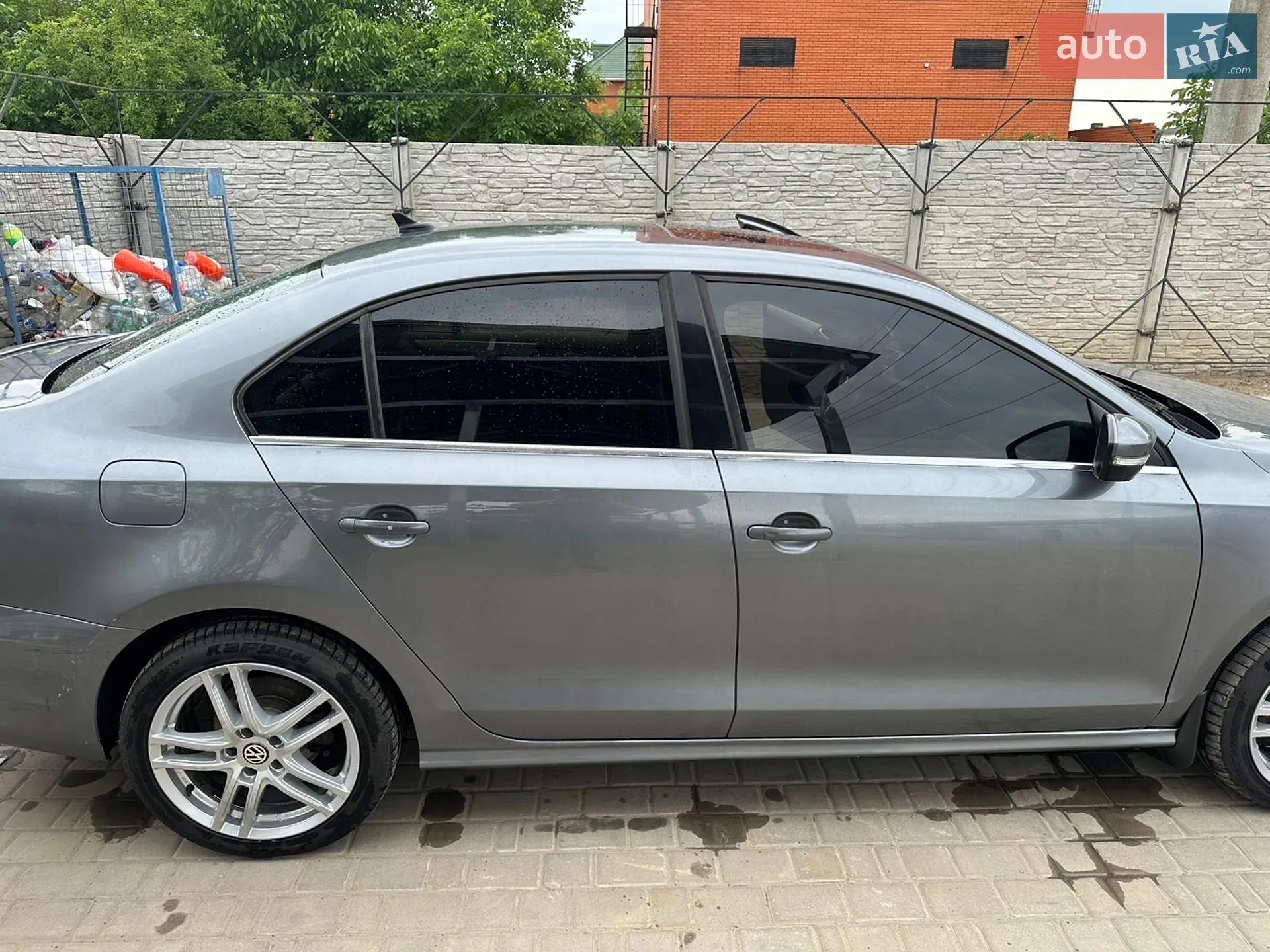 2010 Volkswagen Jetta - мініатюра 3