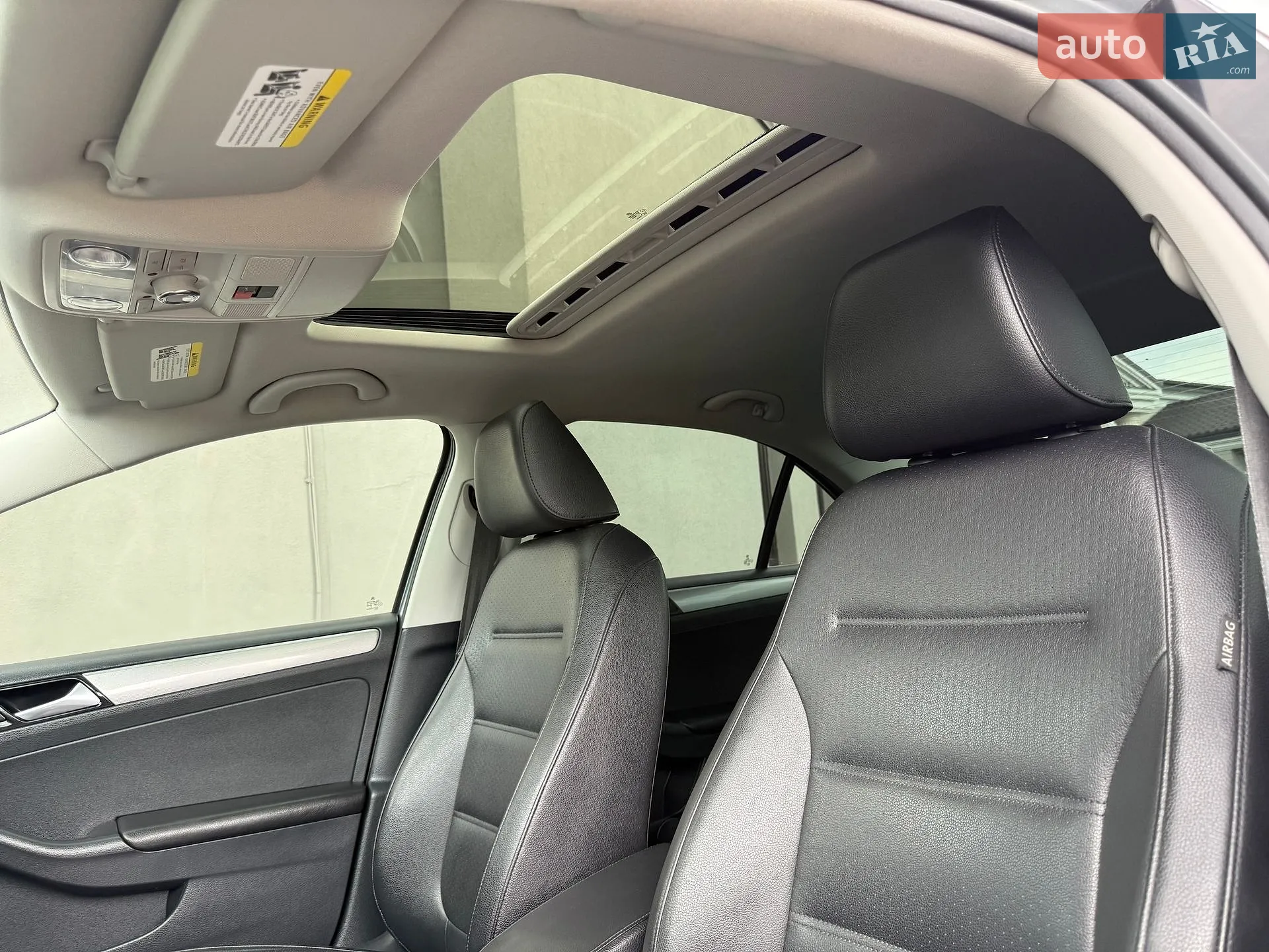 2016 Volkswagen Jetta - мініатюра 51