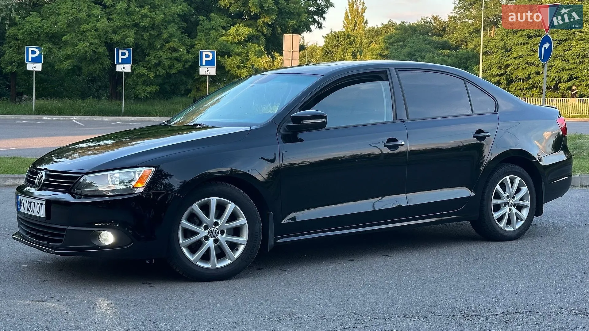 2011 Volkswagen Jetta - мініатюра 4