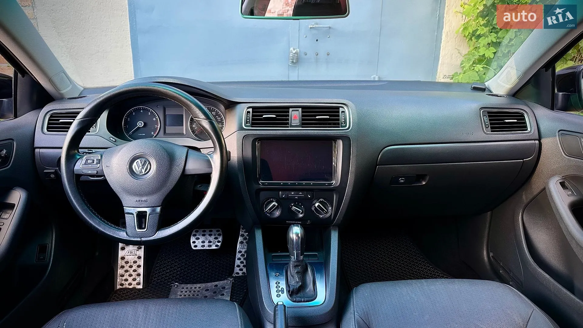 2011 Volkswagen Jetta - мініатюра 27
