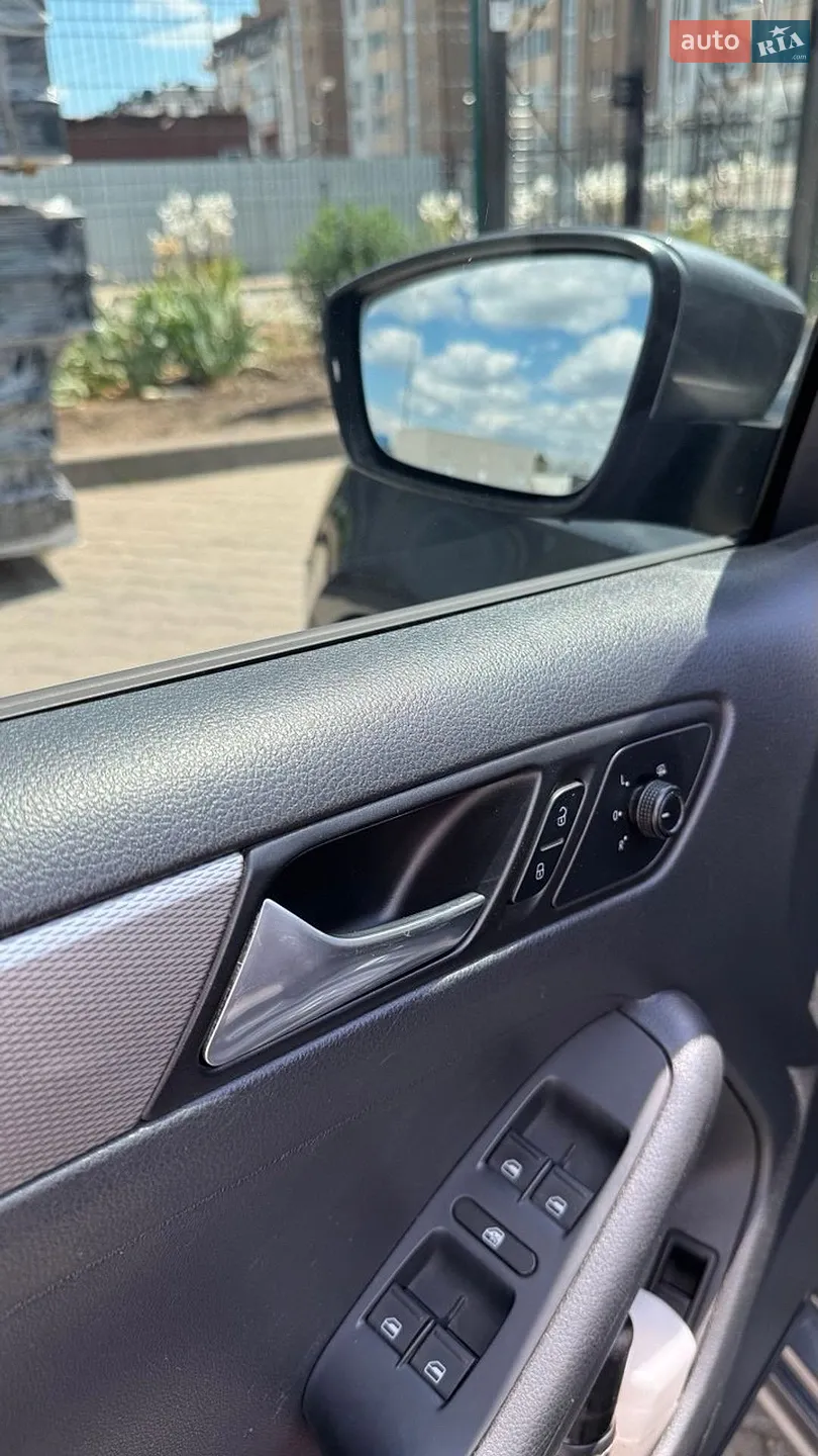 2015 Volkswagen Jetta - мініатюра 35