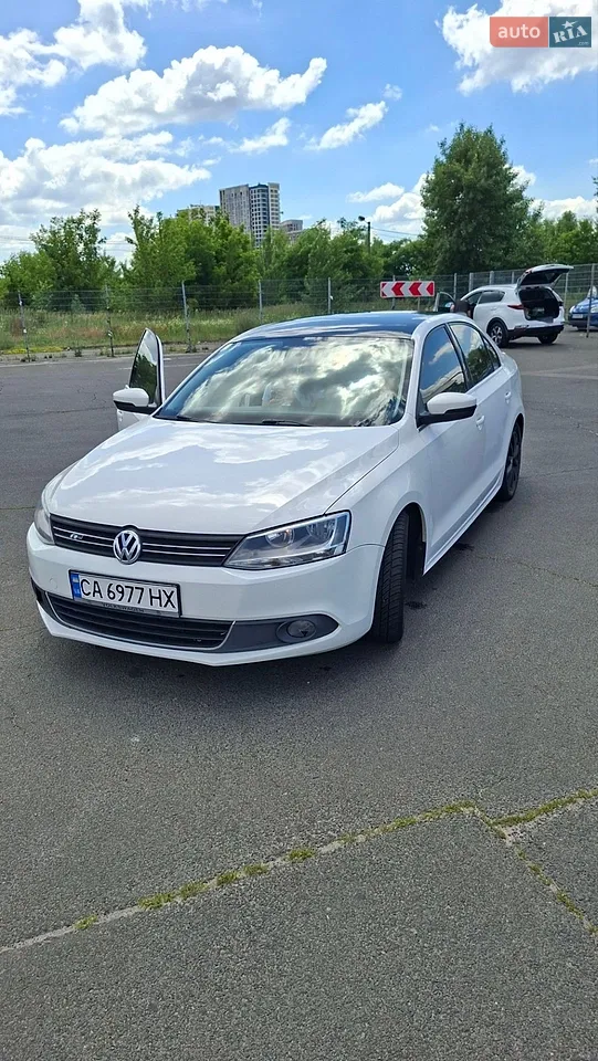 2011 Volkswagen Jetta - мініатюра 22