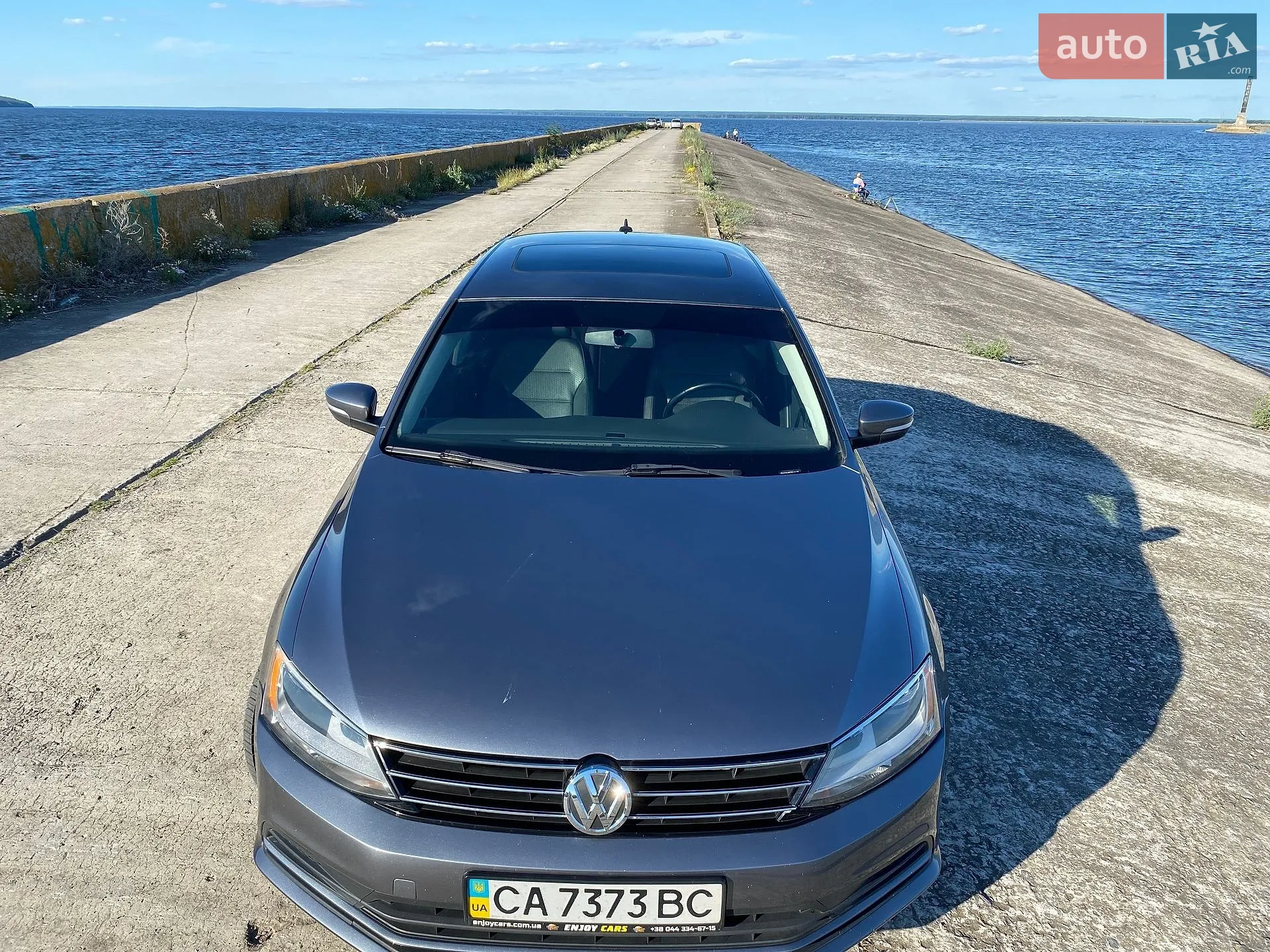 2015 Volkswagen Jetta - фото 1