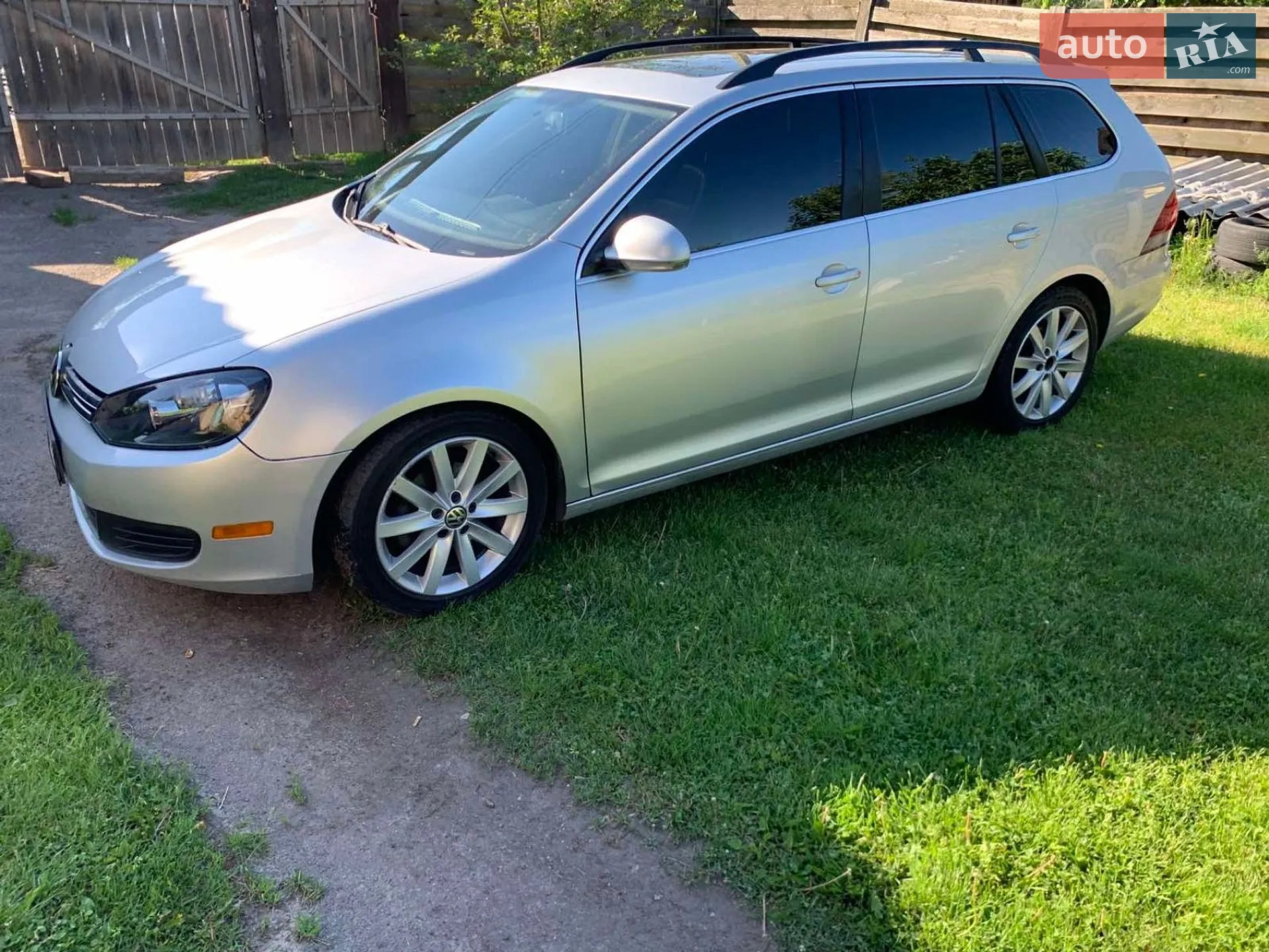 2011 Volkswagen Jetta - мініатюра 2