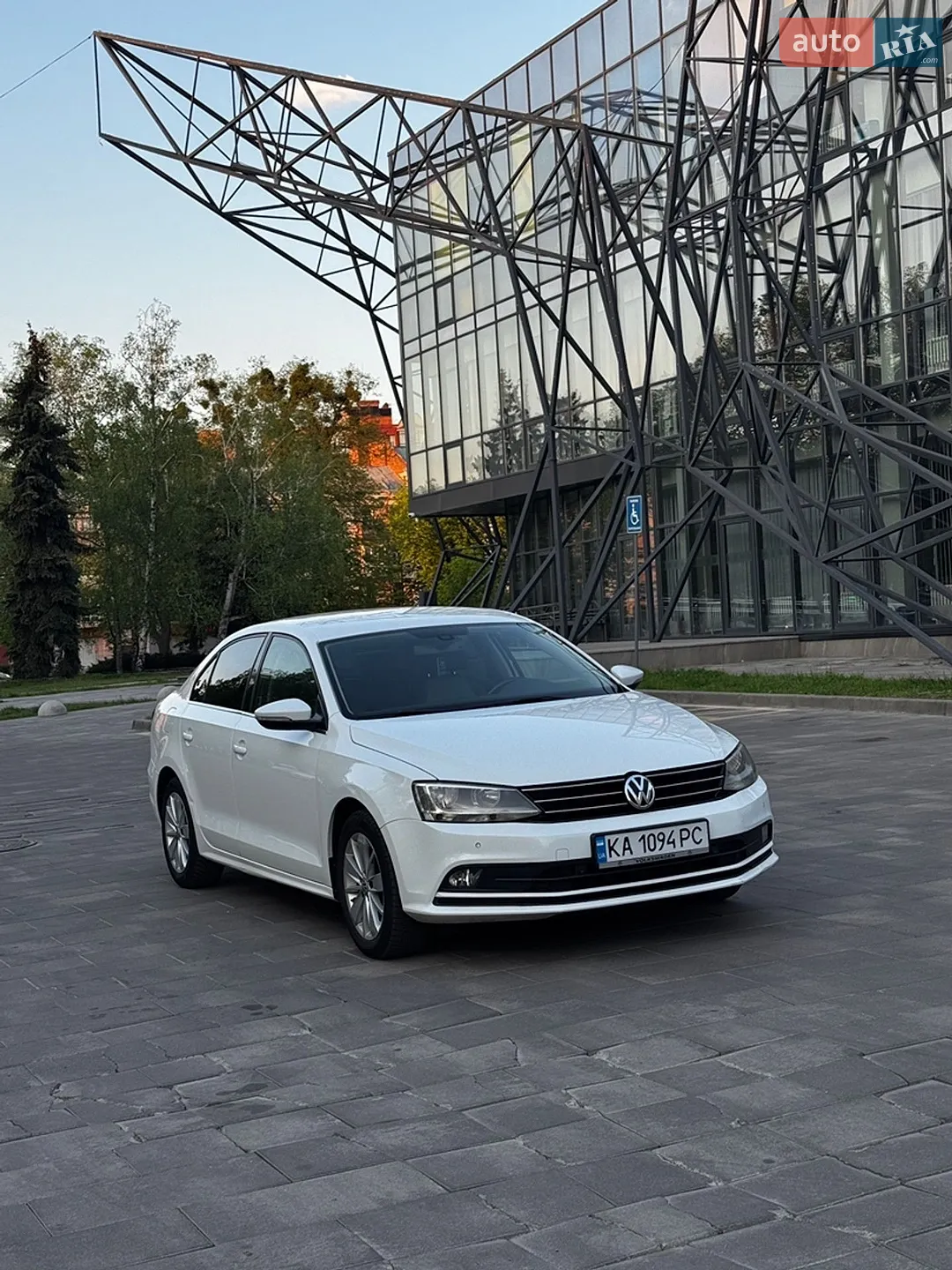 2016 Volkswagen Jetta - фото 1