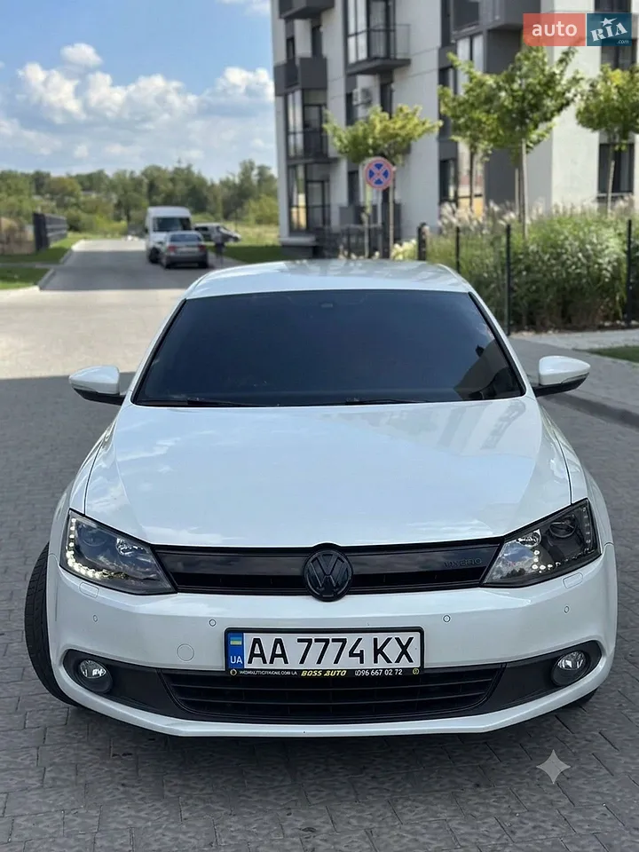 2013 Volkswagen Jetta - мініатюра 13