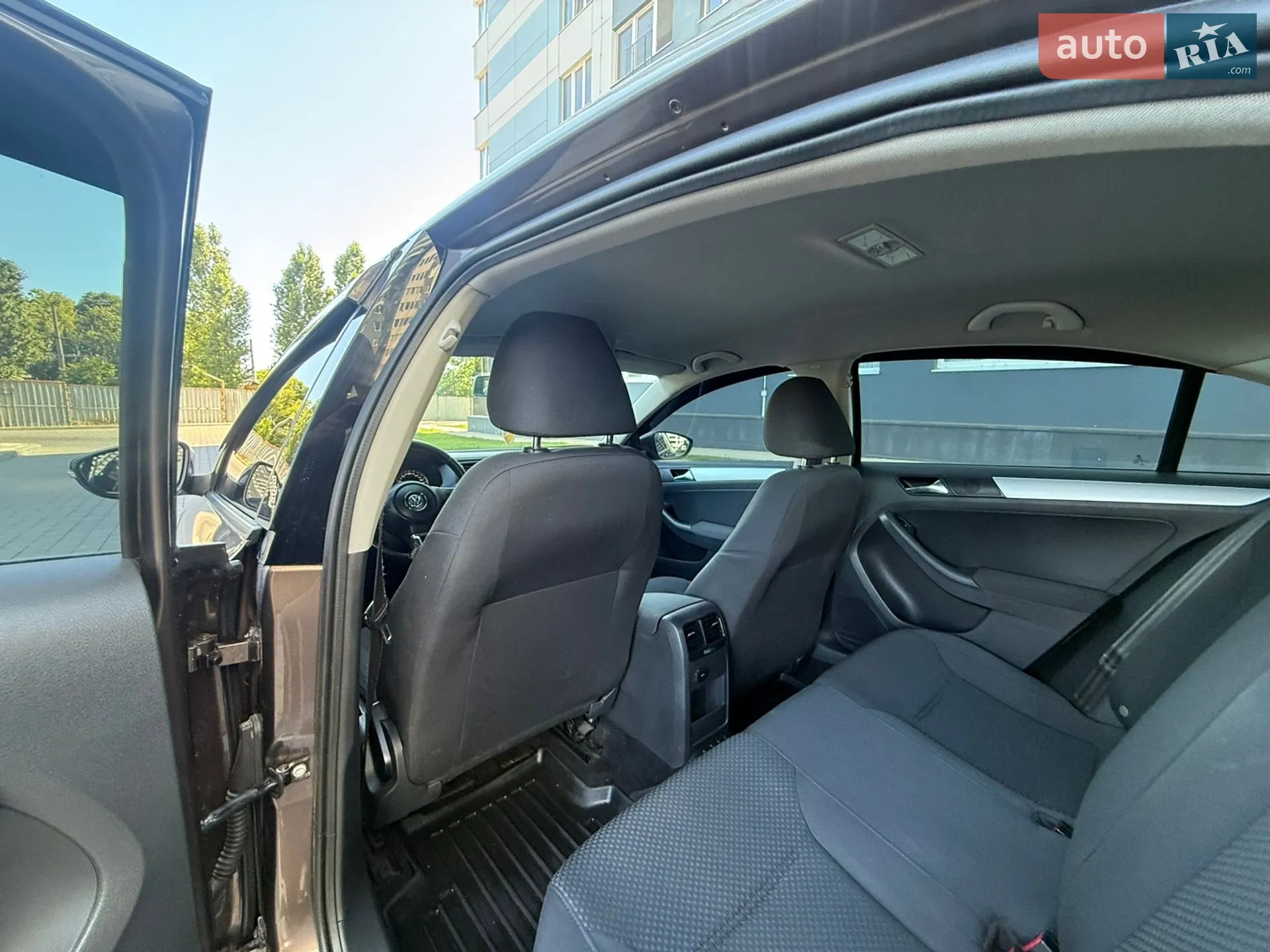 2011 Volkswagen Jetta - мініатюра 79