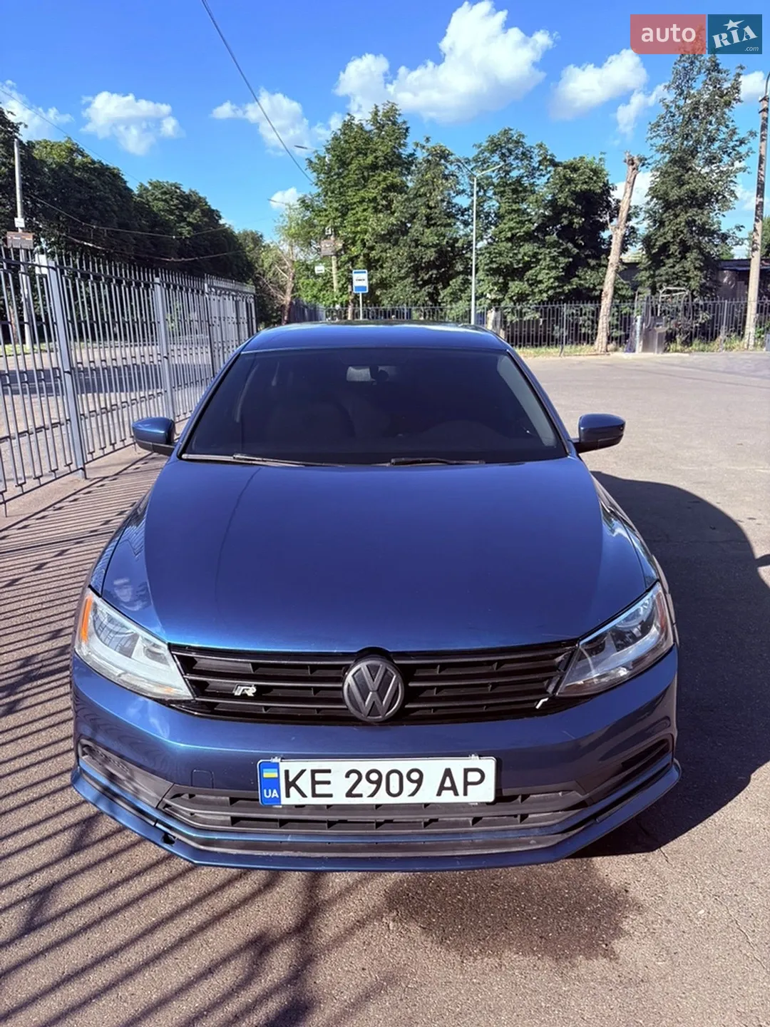 2015 Volkswagen Jetta - фото 1