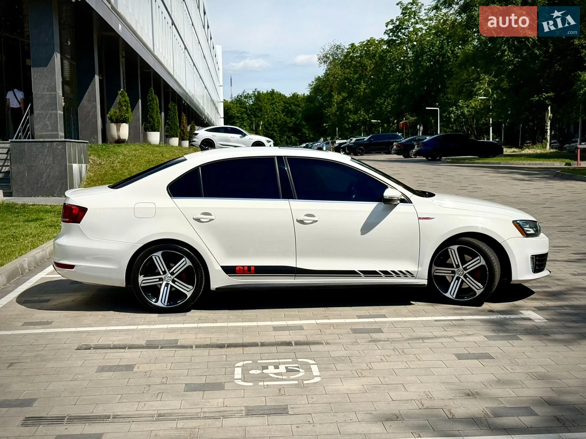 2013 Volkswagen Jetta - мініатюра 3