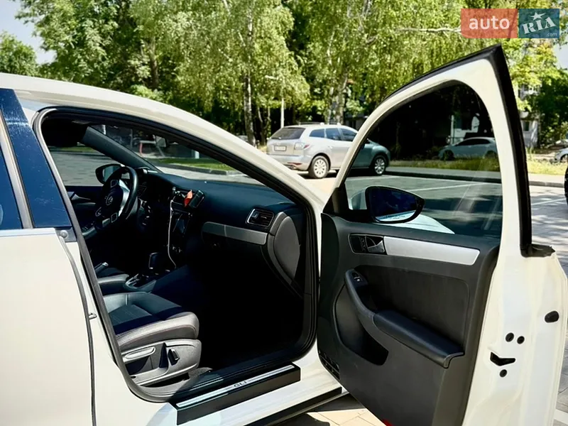 Volkswagen Jetta 2013 VIN 3VW4T7AJ7EM352244 фото оголошення 35 з 85