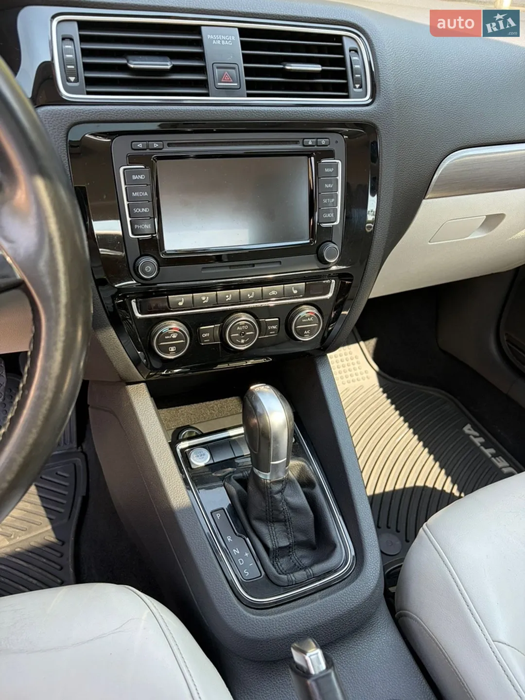 2014 Volkswagen Jetta - мініатюра 15