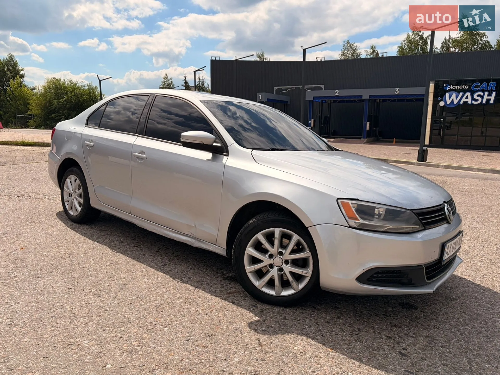 2010 Volkswagen Jetta - мініатюра 2