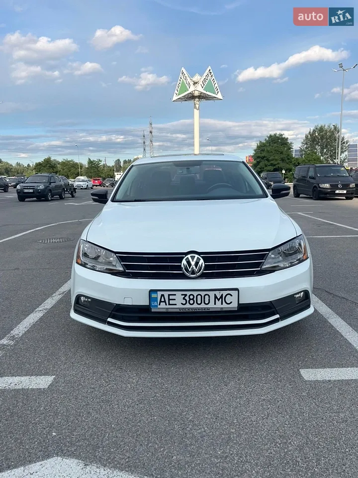 2016 Volkswagen Jetta - мініатюра 26