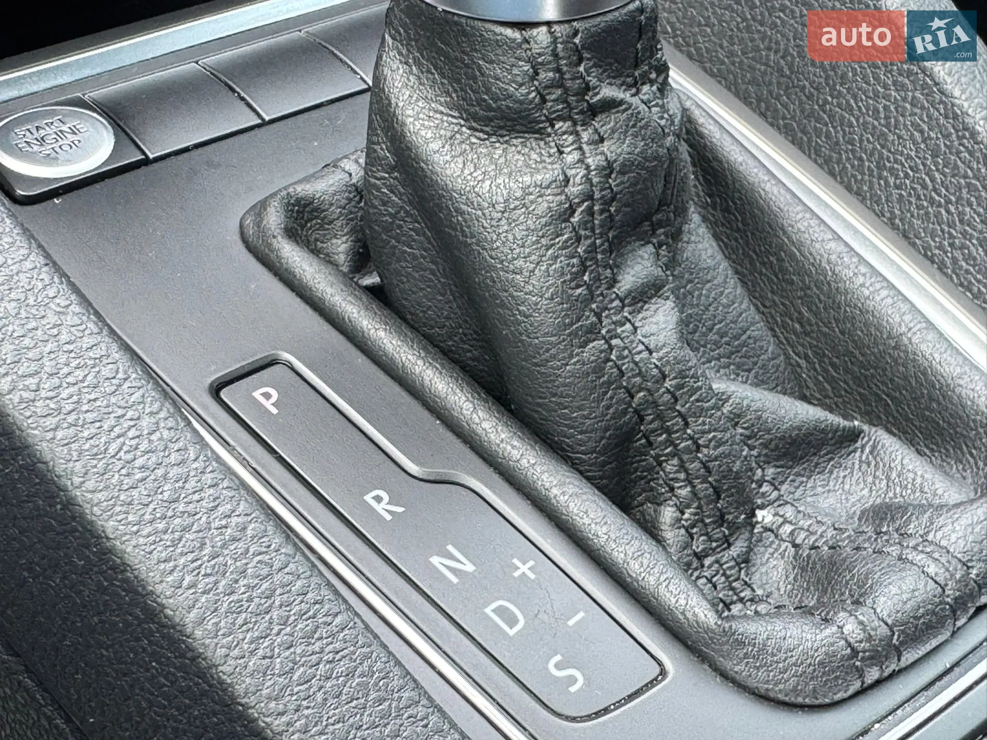 2014 Volkswagen Jetta - мініатюра 24