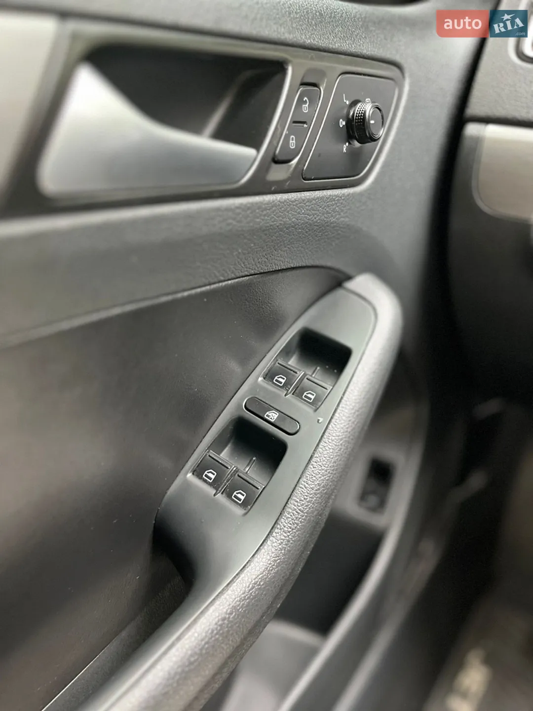 2016 Volkswagen Jetta - мініатюра 14