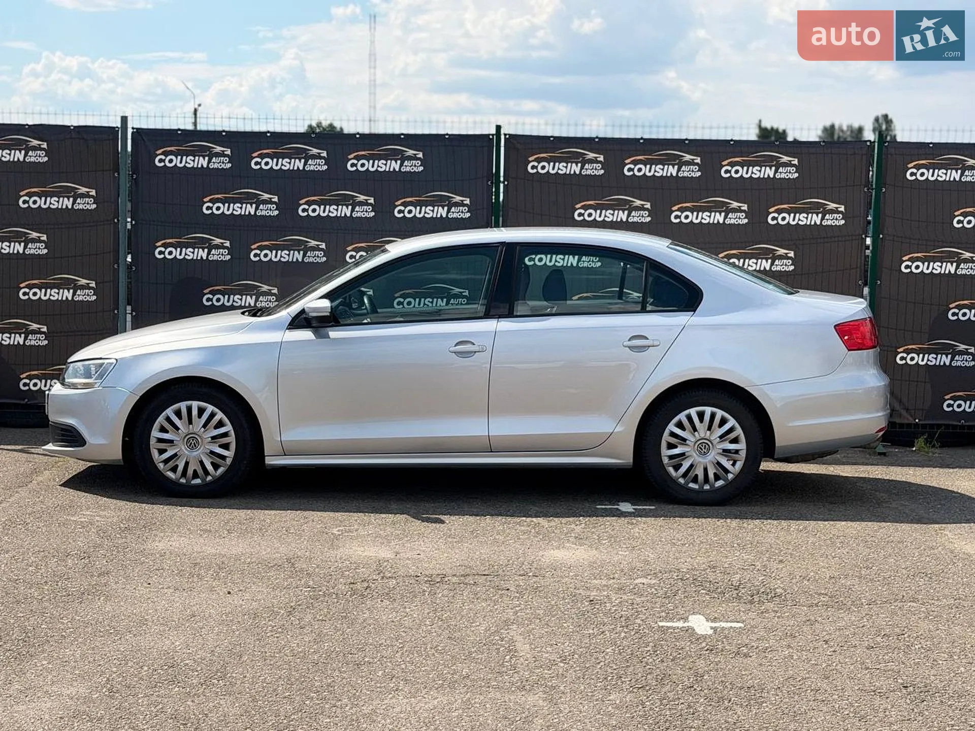 2010 Volkswagen Jetta - мініатюра 3