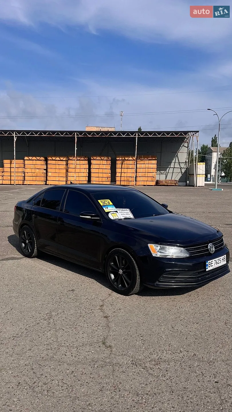 2015 Volkswagen Jetta - фото 1