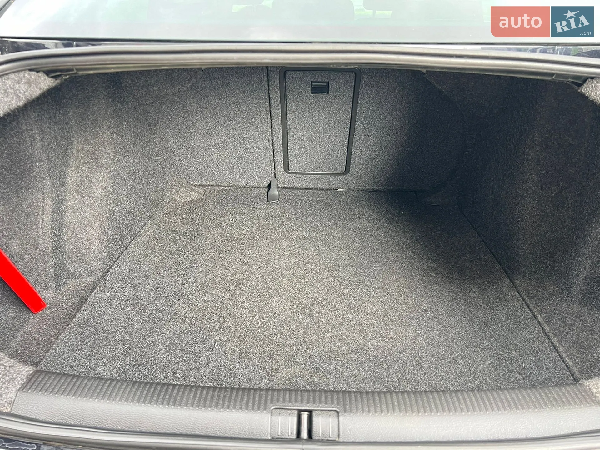 2010 Volkswagen Jetta - мініатюра 11