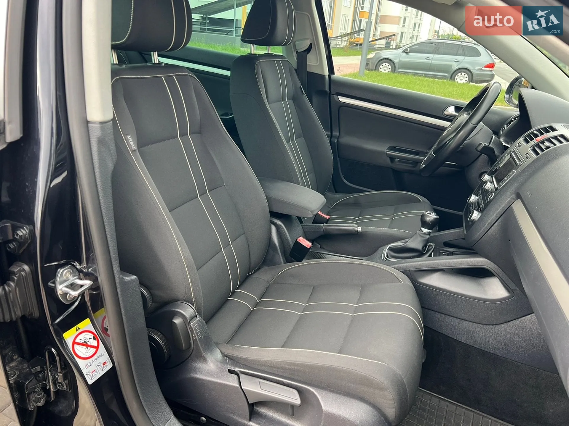 2010 Volkswagen Jetta - мініатюра 19