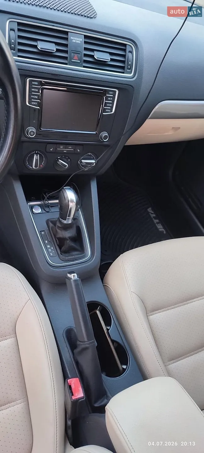 2017 Volkswagen Jetta - мініатюра 16