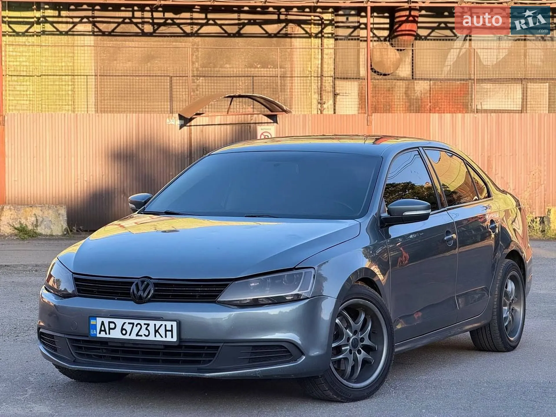 2012 Volkswagen Jetta - фото 1
