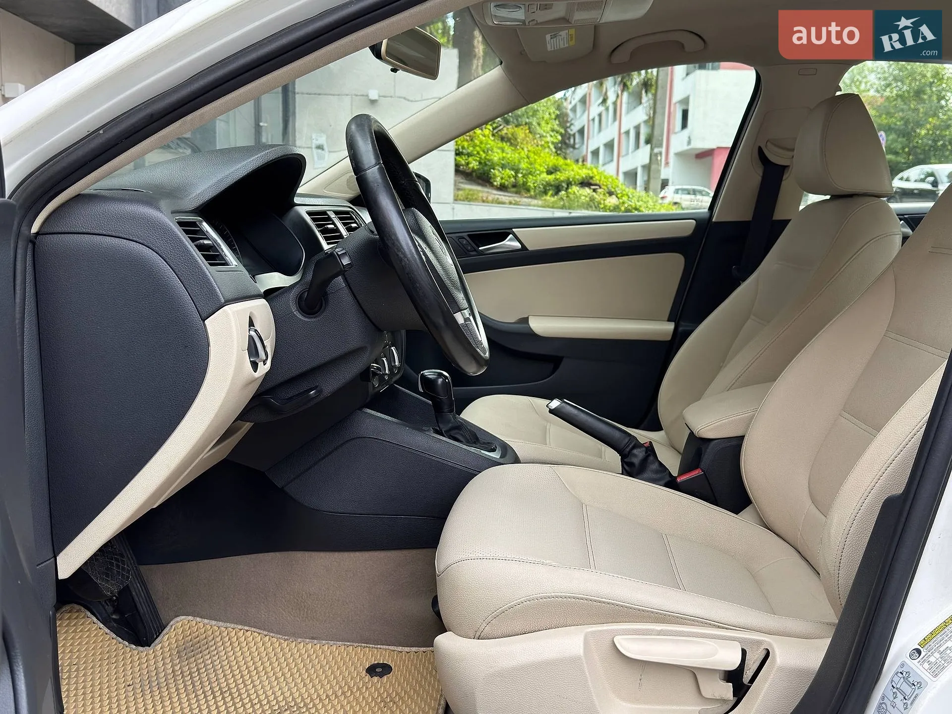 2012 Volkswagen Jetta - мініатюра 13