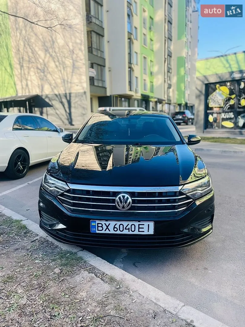 2019 Volkswagen Jetta - фото 1
