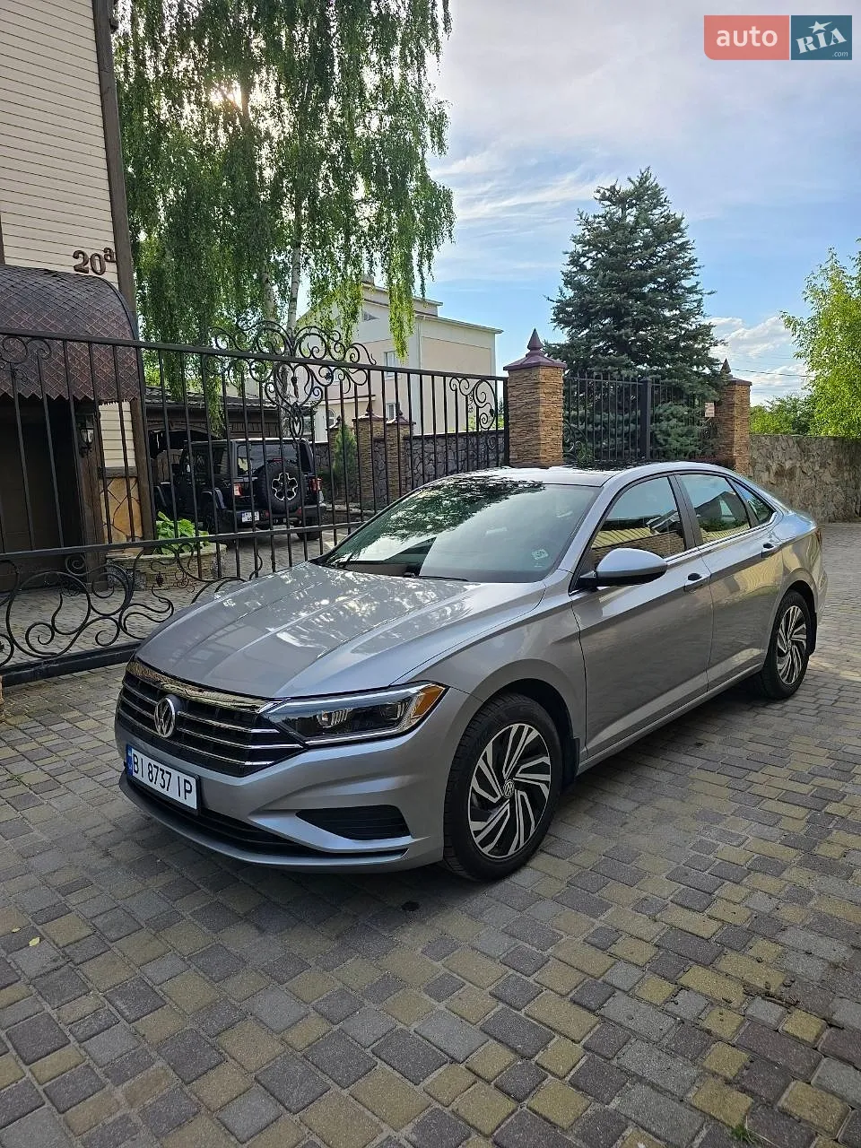 2021 Volkswagen Jetta - мініатюра 2