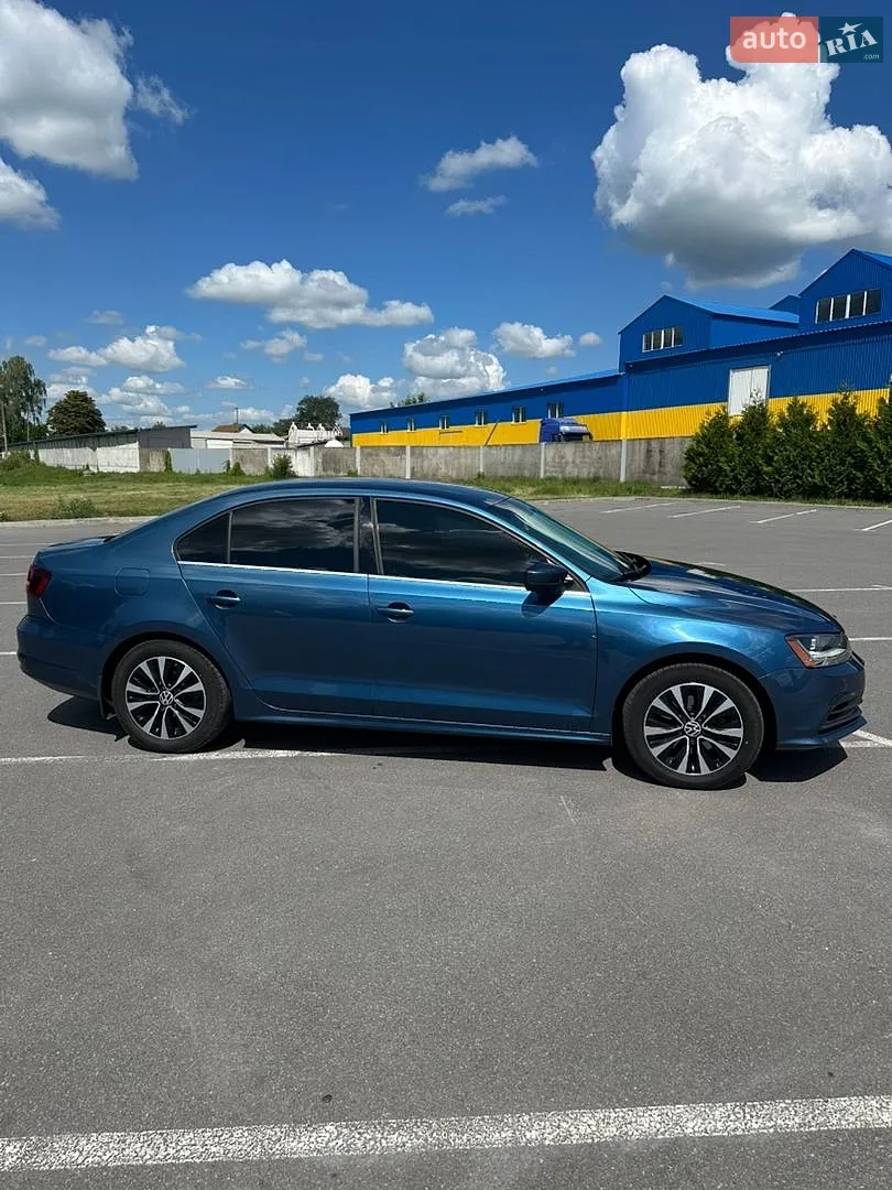 2017 Volkswagen Jetta - мініатюра 4