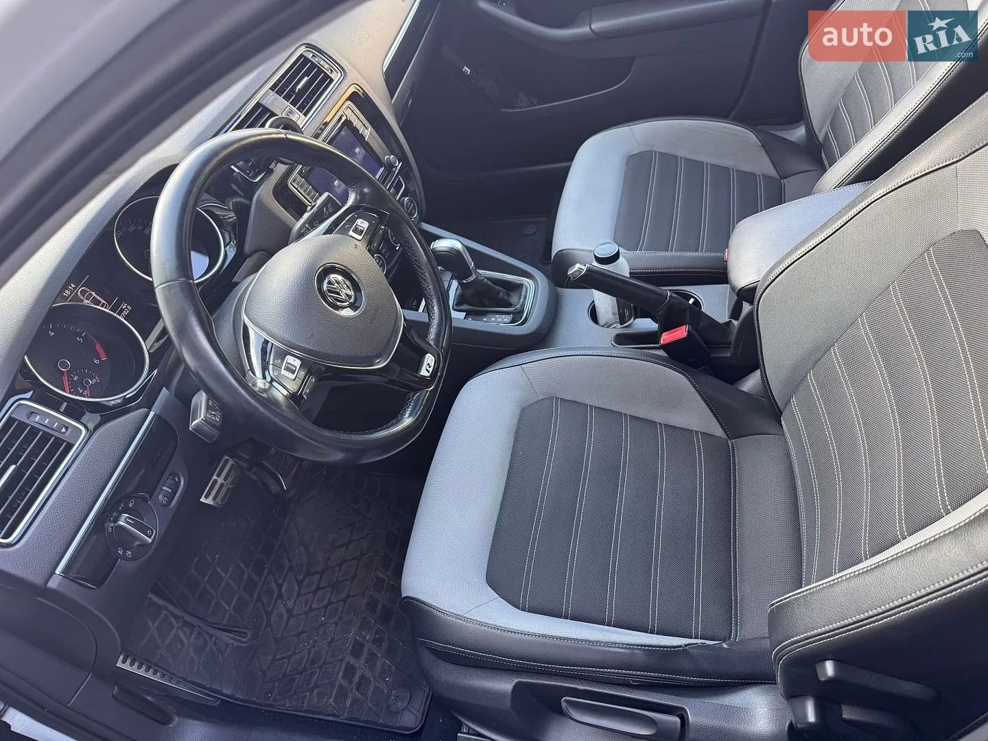 2016 Volkswagen Jetta - мініатюра 18