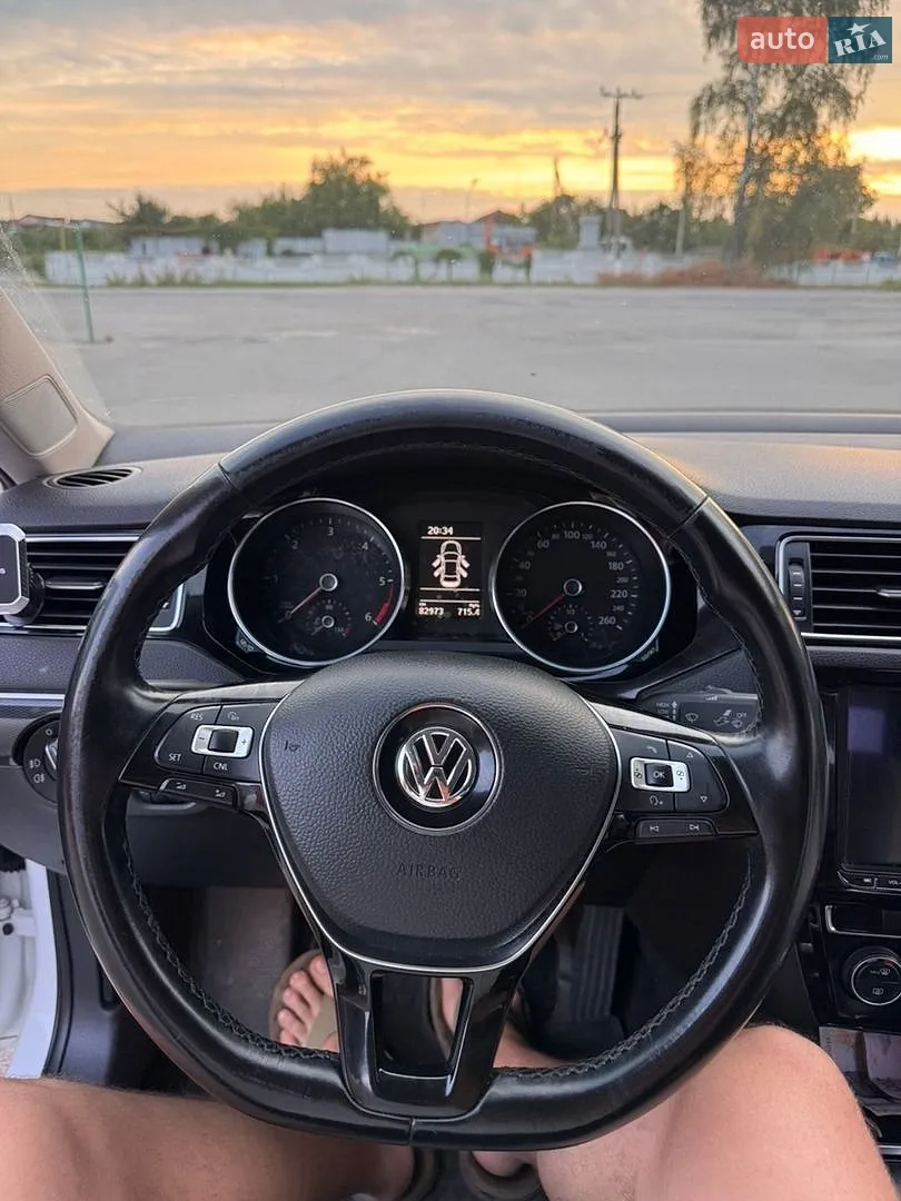 2016 Volkswagen Jetta - мініатюра 11