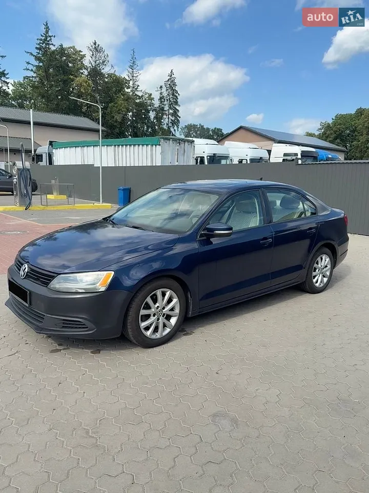 2010 Volkswagen Jetta - мініатюра 9