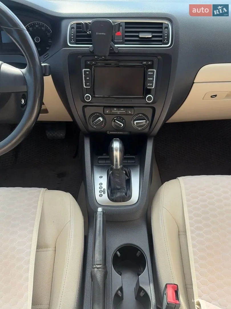 2011 Volkswagen Jetta - мініатюра 9