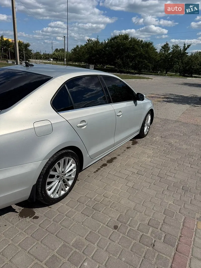 2011 Volkswagen Jetta - мініатюра 8