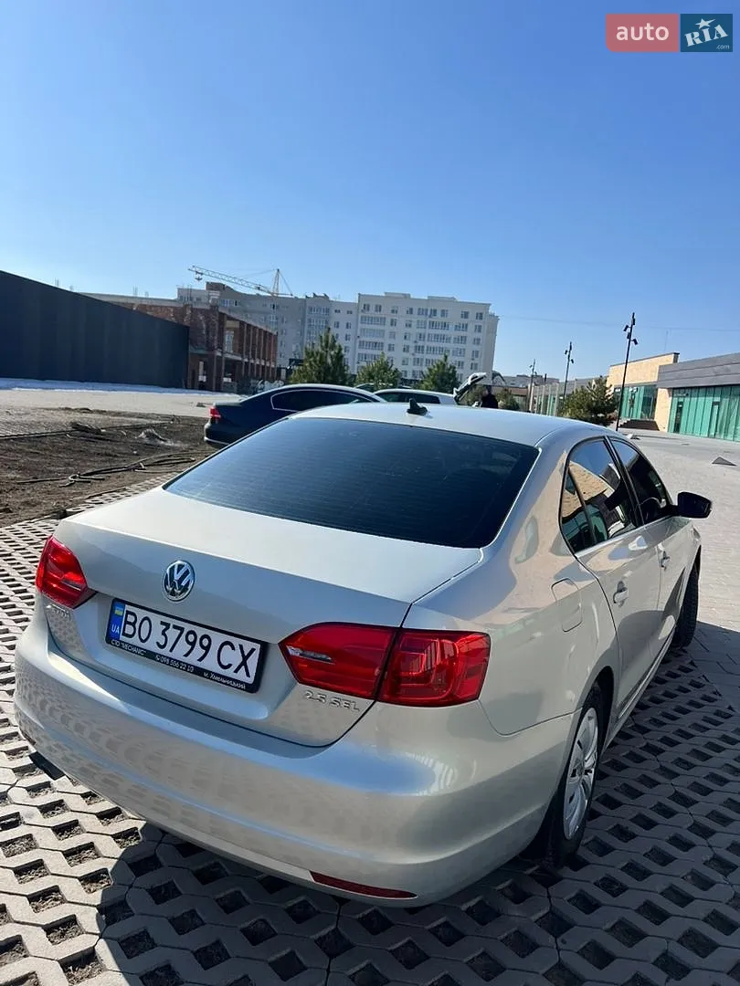 2011 Volkswagen Jetta - мініатюра 31