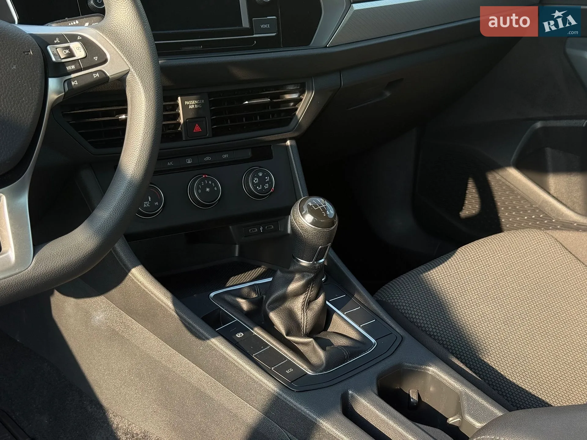 2021 Volkswagen Jetta - мініатюра 24