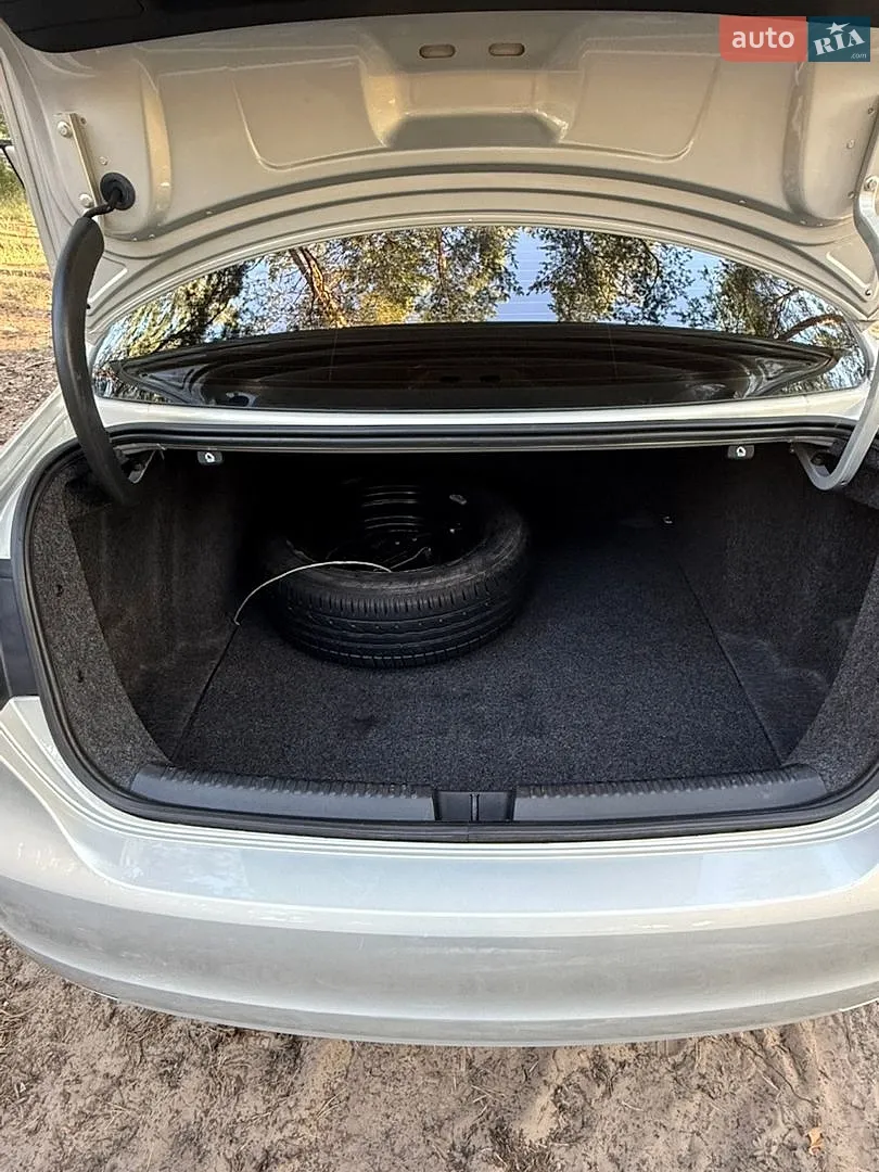 2011 Volkswagen Jetta - мініатюра 10