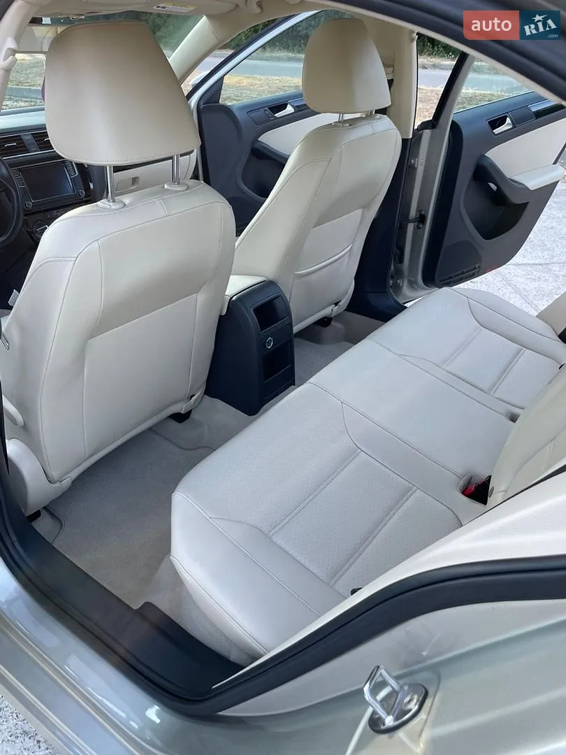 2015 Volkswagen Jetta - мініатюра 33