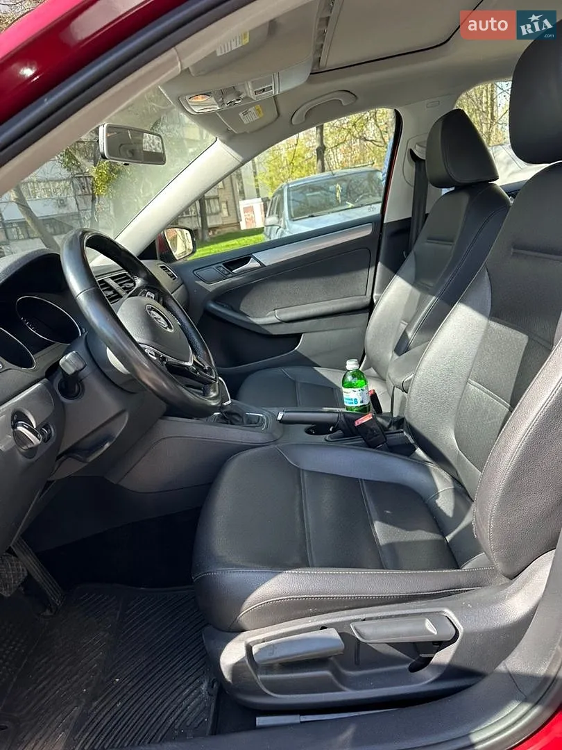 2016 Volkswagen Jetta - мініатюра 16