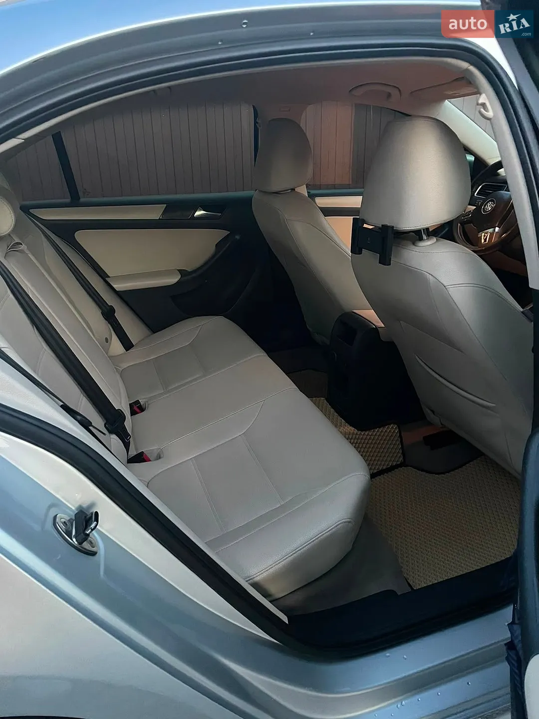 2012 Volkswagen Jetta - мініатюра 11