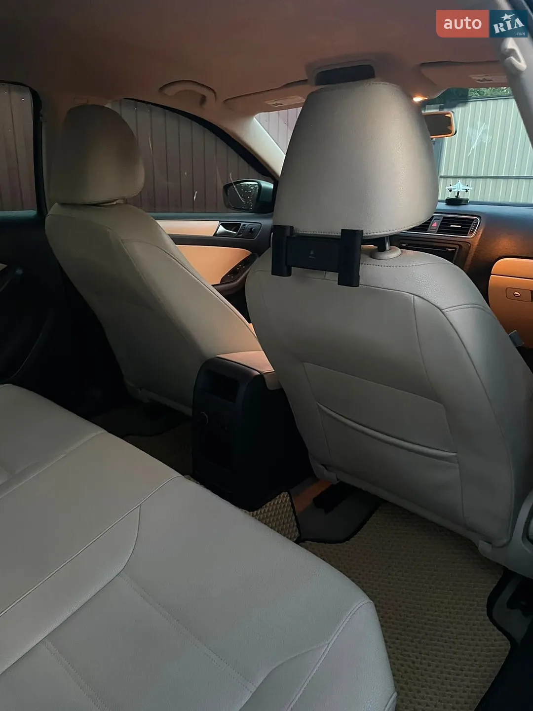 2012 Volkswagen Jetta - мініатюра 15