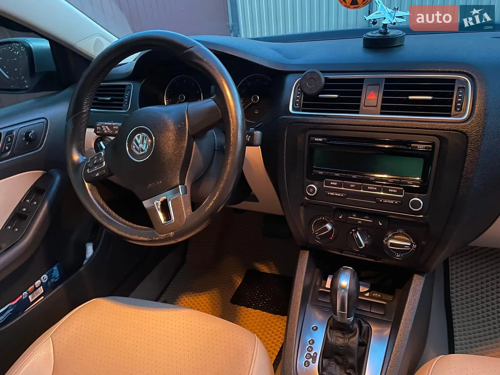 2012 Volkswagen Jetta - мініатюра 14
