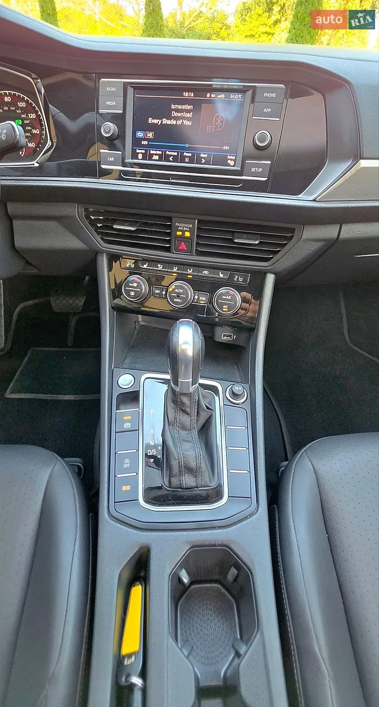 2019 Volkswagen Jetta - мініатюра 24