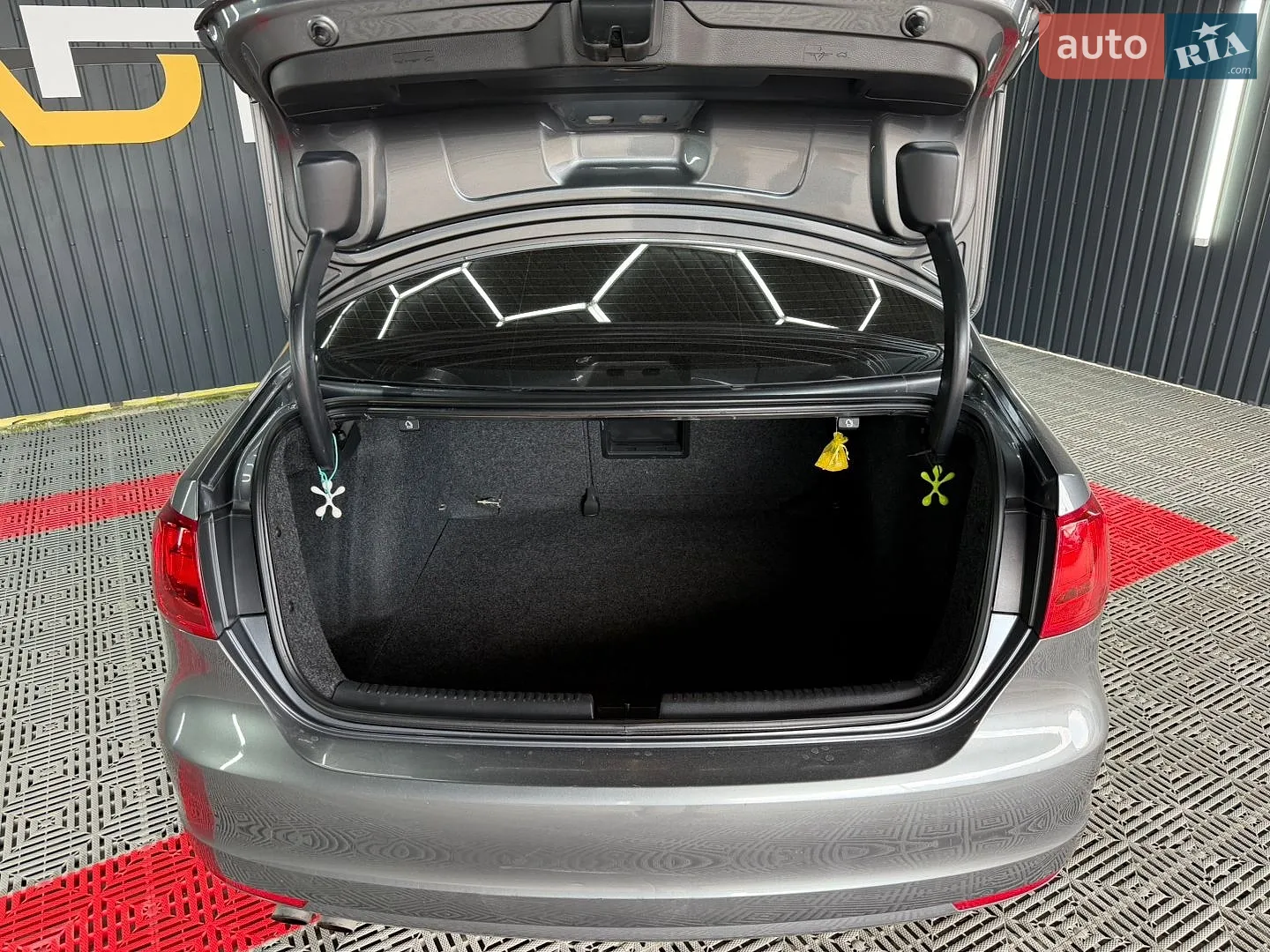 2013 Volkswagen Jetta - мініатюра 15