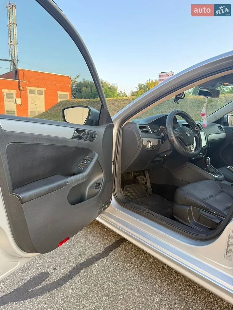 2011 Volkswagen Jetta - мініатюра 7